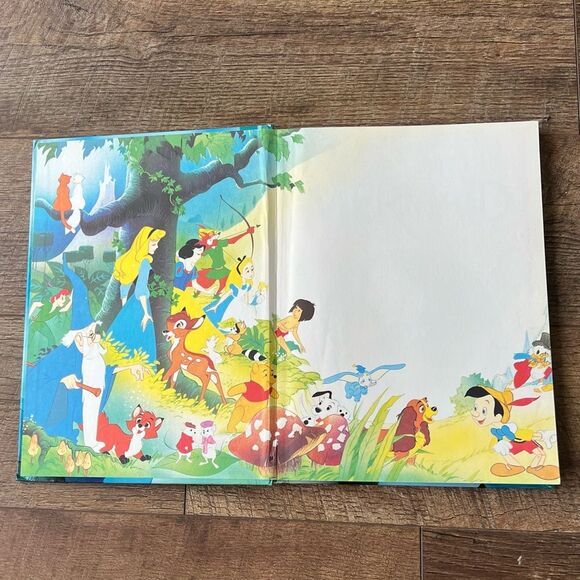 1989 Little Mermaid - Disney Book , Pre-Owned Hardcover - Picture 2 of 13